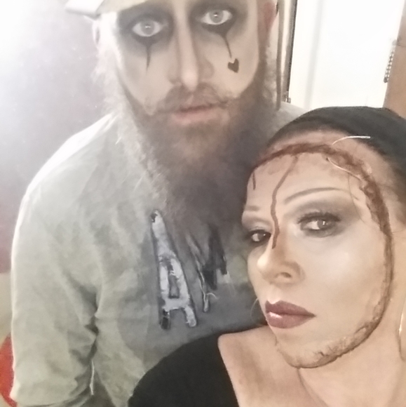 Meet your Posher, April & Mike - Picture 5 of 8